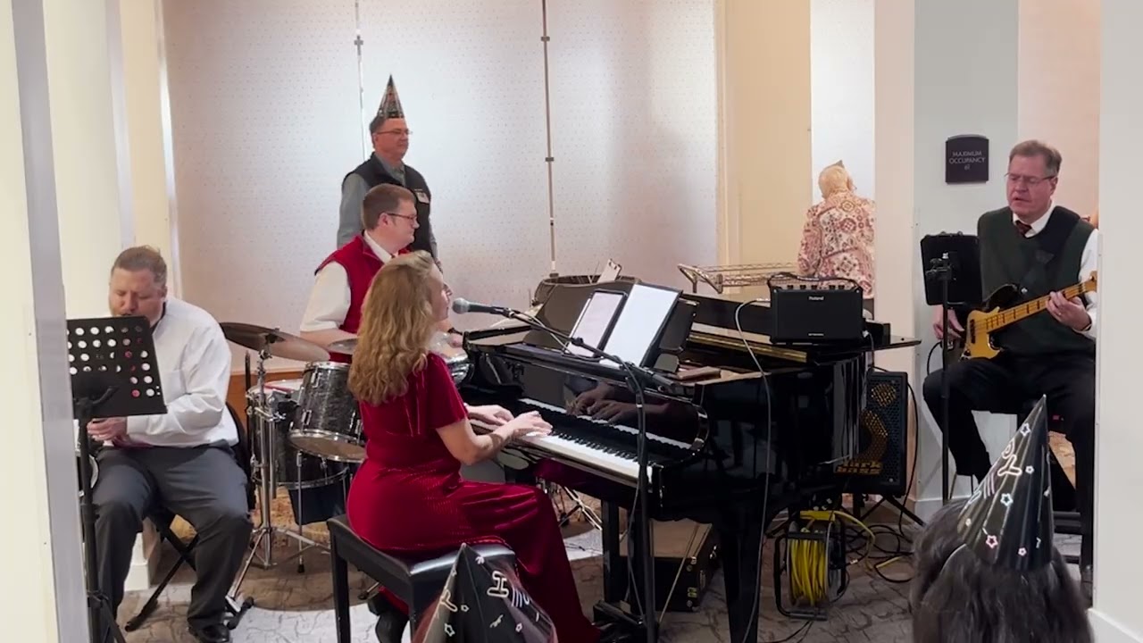 Jingle Bells - Luminous New Years Eve 2025