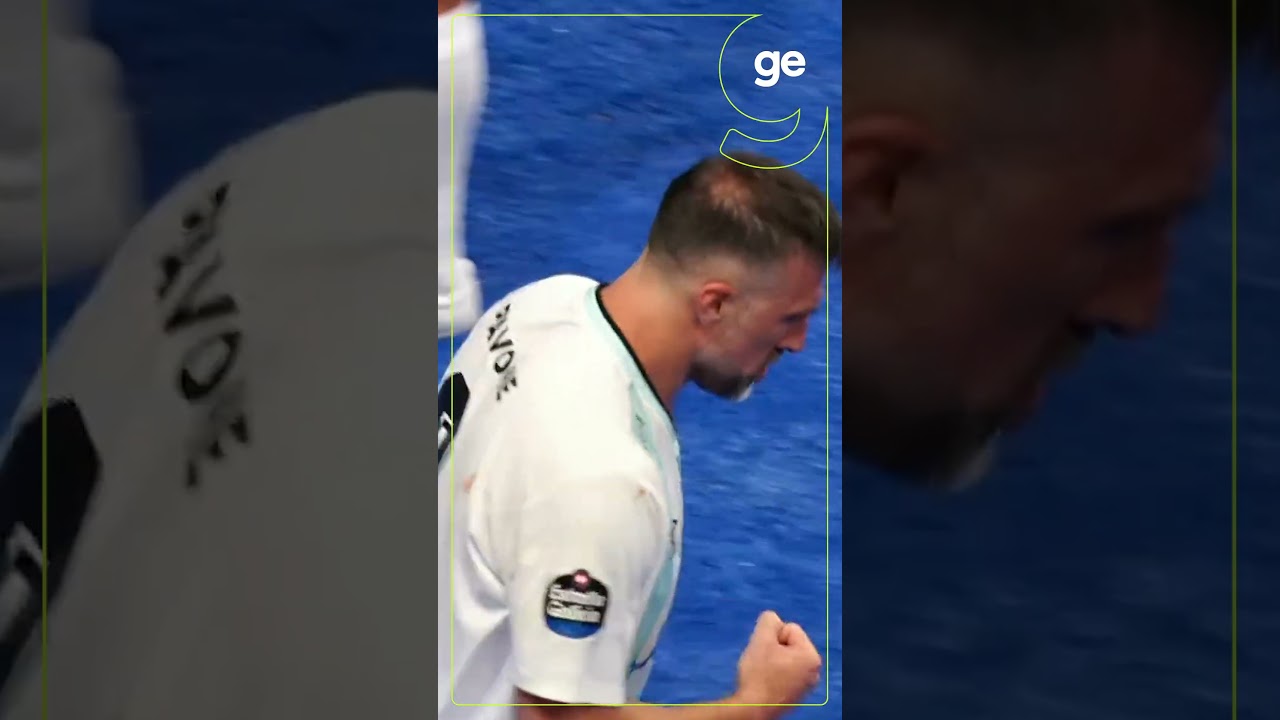 PAVONE CHUTA NO CANTINHO E AMPLIA PARA A ARGENTINA CONTRA O BRASIL | #shorts | sportv