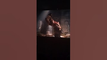 Pushpa 2 hit fight👿😈 #trending #shortsfeed #viralvideo #pushpa #movie #theatre #trending #shorts