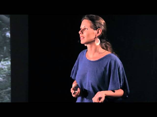 (Ré)apprendre la vie avec joie: Laetitia Sauvage at TEDxReunion