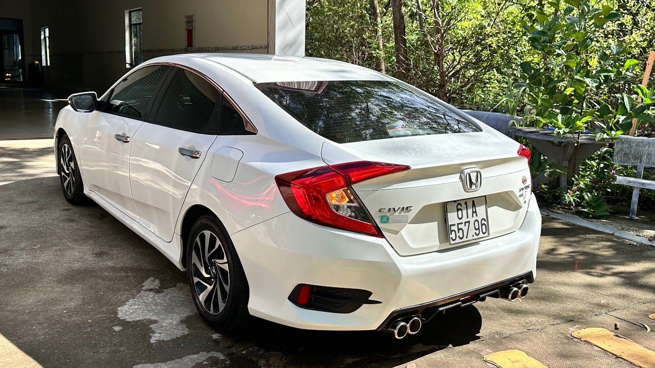 Civic 218 nhập thái 1 chủ 100 ngàn km máy số và keo chỉ rin sơn rin85% đẹp lắm 450tr 0917215512