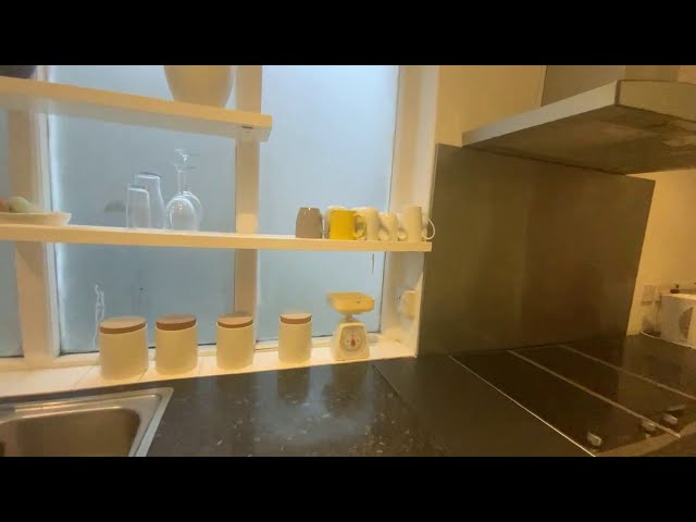 Room to rent in a  3 bed house in Camden Main Photo
