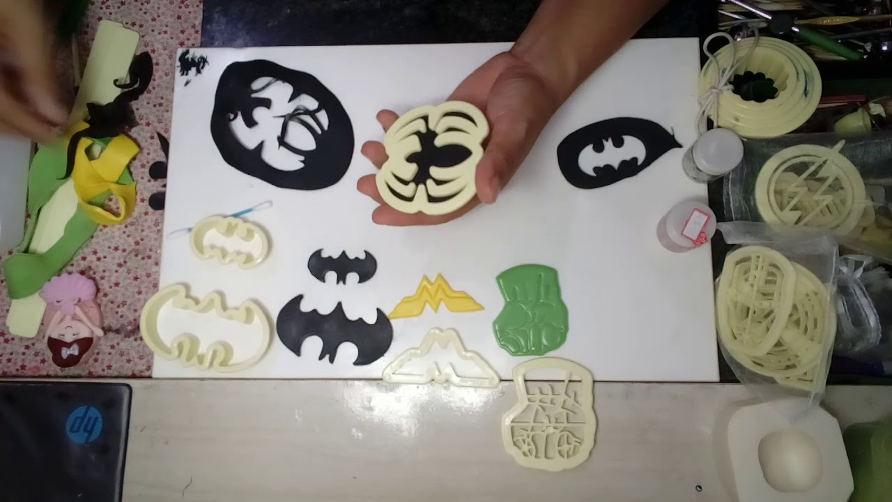 Cortadores #bluestar - símbolos: Mulher Maravilha,  Homem Aranha, Batmam