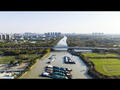 Live: a bird's-eye view of the jinghang grand canal in china's zhejiang province