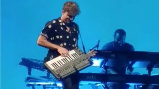 Charlie Puth - Playing the Keytar