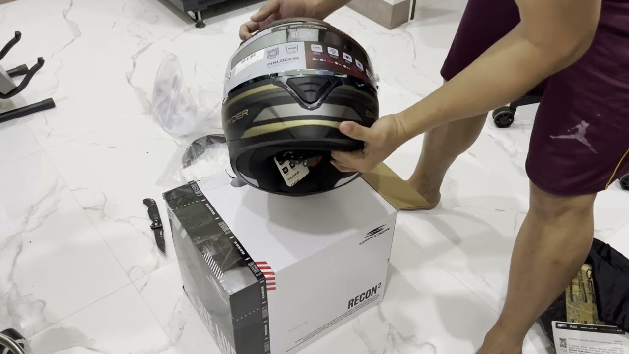 Spyder Recon2 Helmet (Large) -【Unboxing】