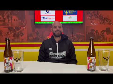 Video SORRISI ED ABBRACCI: COACH MAGINI RACCONTA LA SUA FIRENZE