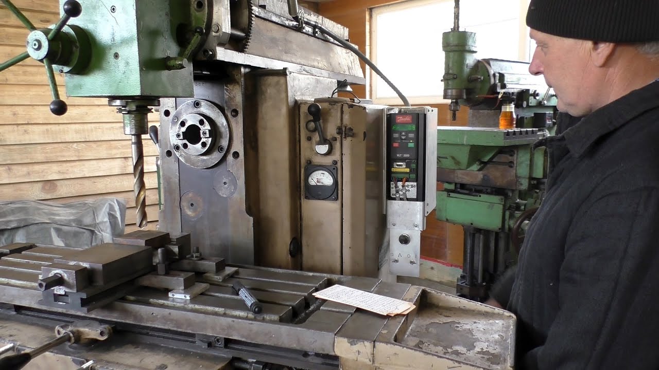 Частотник на фрезерный 6Р80 - YouTube