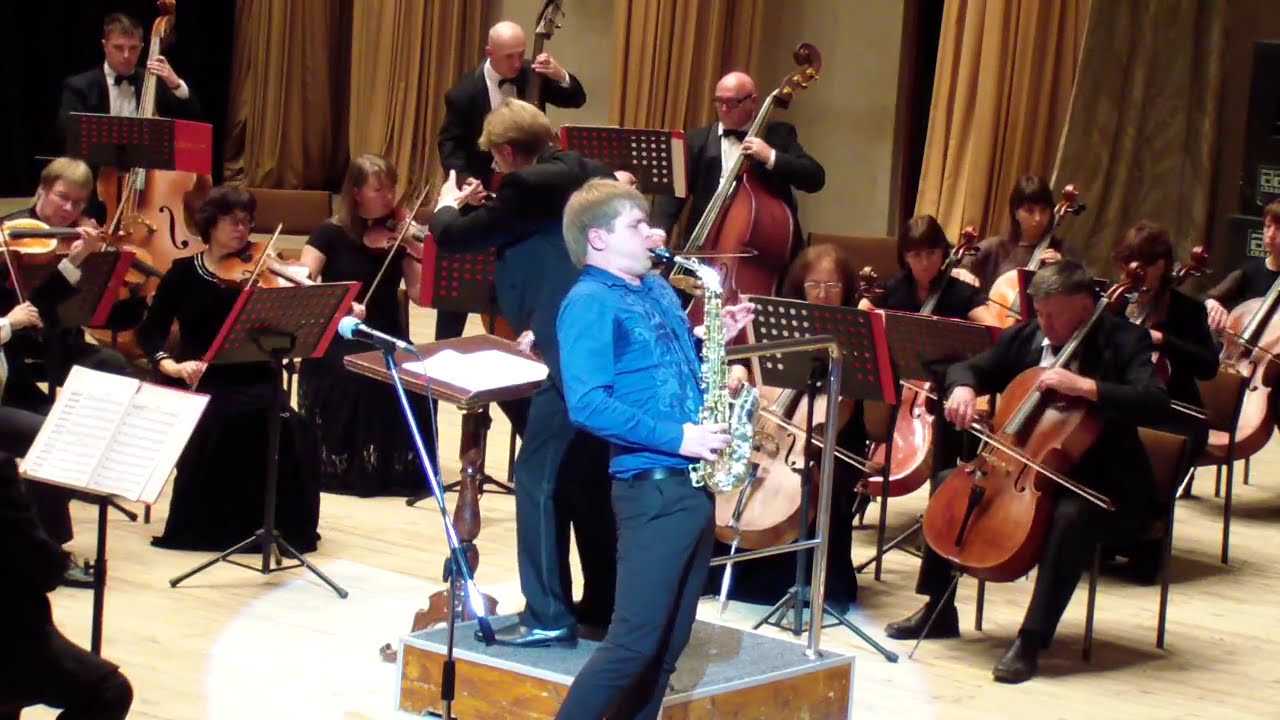 Piazzolla: Oblivion & Libertango. Sergey Kolesov (saxophone), conductor Dmitrii Russu, 2014
