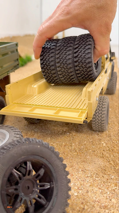 Off-Road Tires Delivery MN82 TOYOTA Land Cruiser #rccar #rc #shorts #fyp
