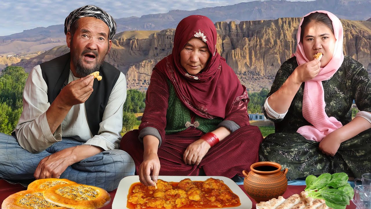 Authentic Village Cooking🏡: Crafting Golepi (Cauliflower) with Love and Tradition!🥦