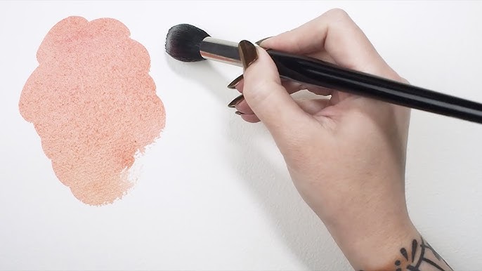 Blending Acrylic Paint With The Select Artiste™ Black Mop Brush