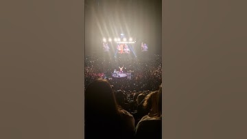 Jacob Collier and Chris Martin at the O2 Arena (London 2024) #JacobCollier #ChrisMartin