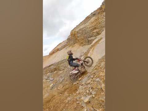 dirt bike climbing