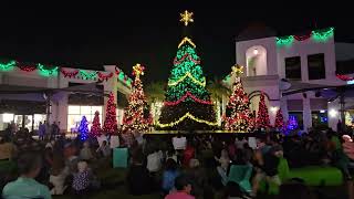 Christmas Light Show- Symphony in Lights |Tampa Wiregrass Mall