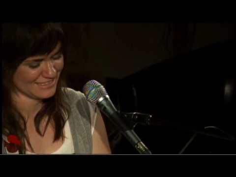 Amy Seeley "Surprisingly So" - www.streamingcaf...