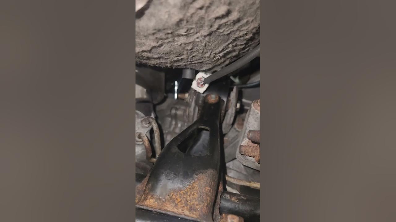 2010 jeep patriot 2.4 front subframe replacement - YouTube