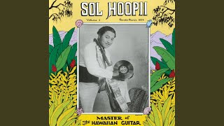 Video thumbnail of "Sol Hoopii - Hula Blues"