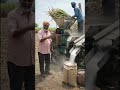 गांव में बना कमाल! खेत में ही गन्ने से शक्कर बनाने की मशीन 😲🌾