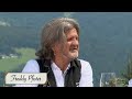 Capture de la vidéo Freddy Pfister Im Tiefgründigen Interview: Von Den Schürzenjägern Zur Eigenen Band