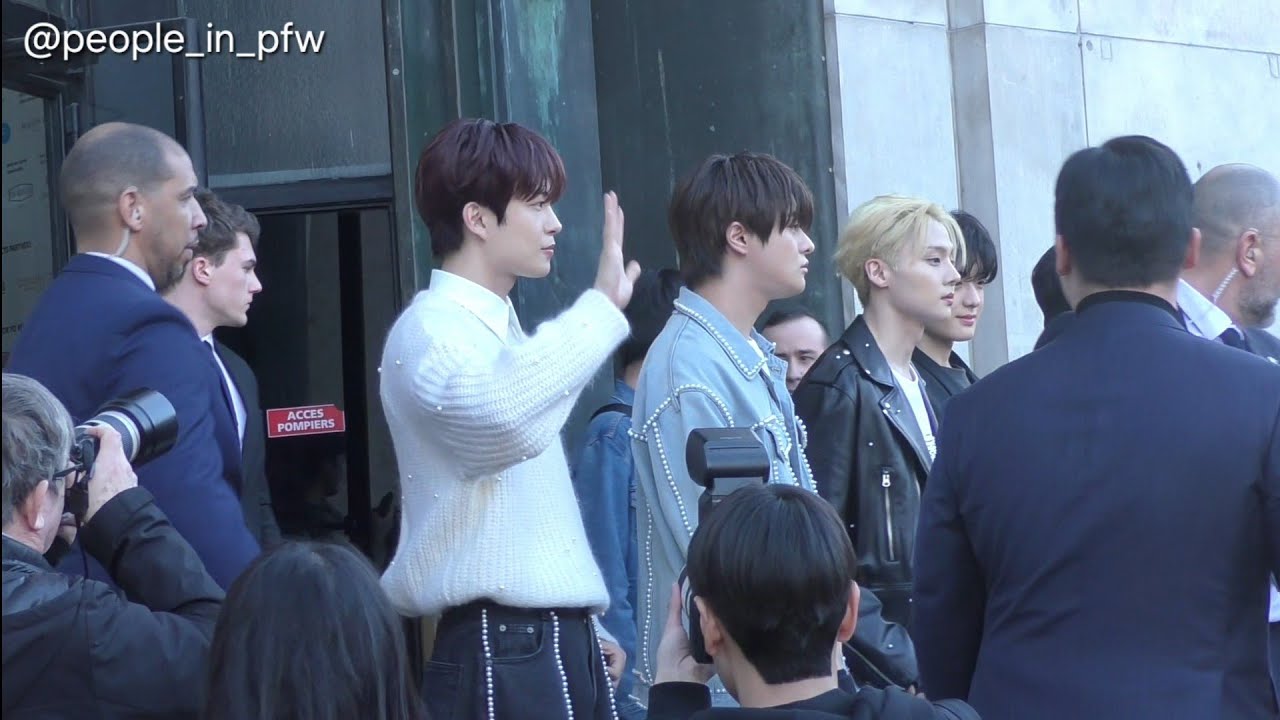 Alpha Drive One / ALD1 알파드라이브원 - Kimhekim presentation at Paris Fashion Week - 02.03.2026