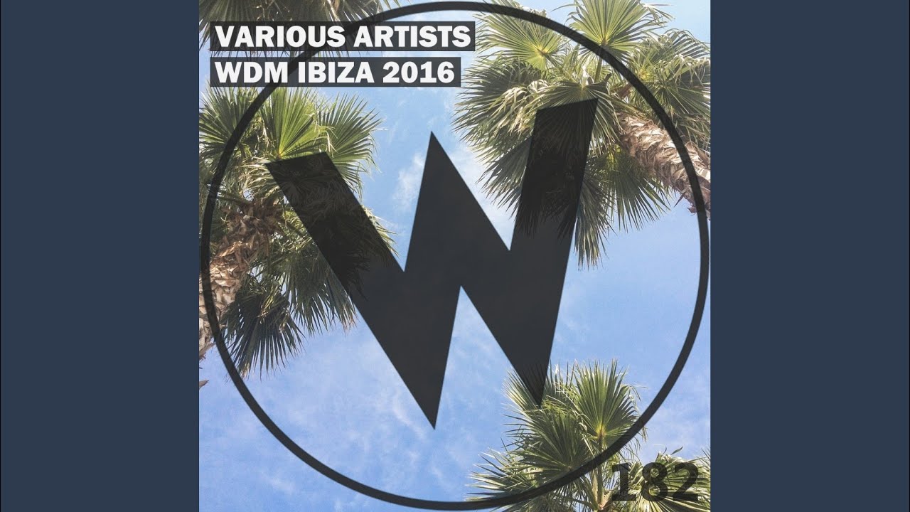 在 YouTube 上观看 Blue Water (Original Mix)