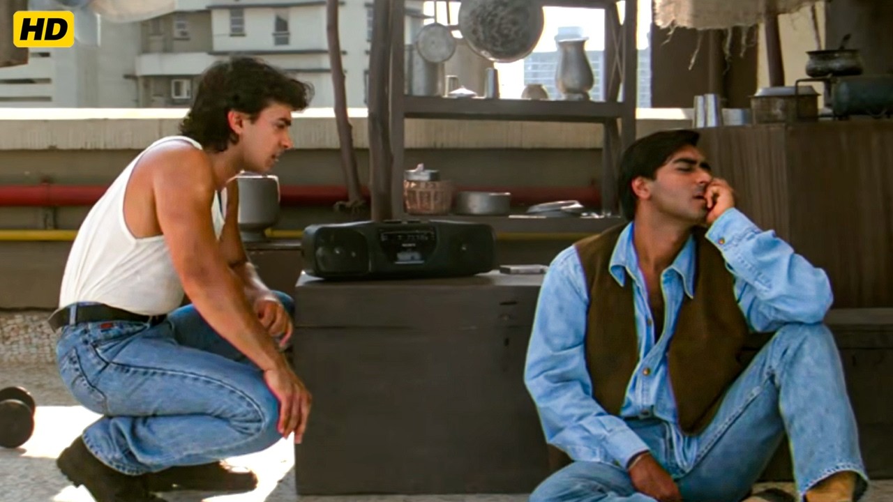 तू यहाँ मेरे घर पे उदासी मात कर समझा ? | Ajay Devgn | Aamir | Kajol | Juhi