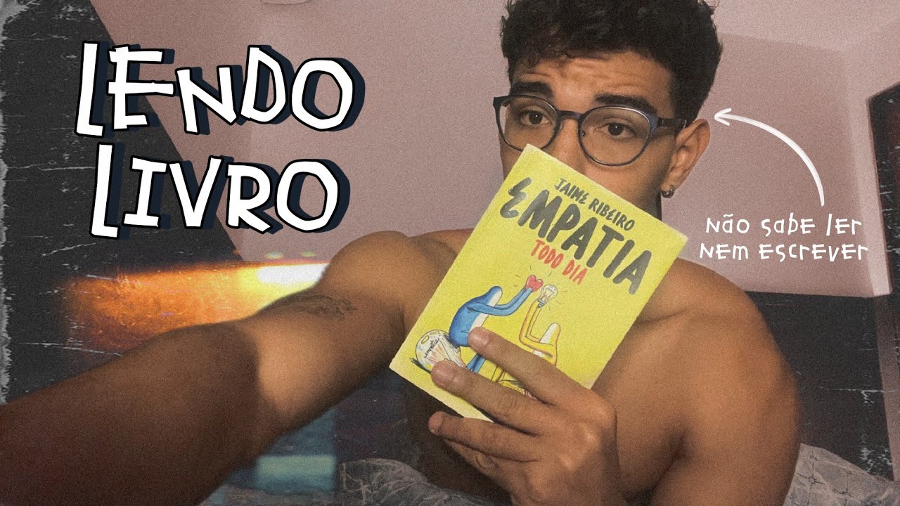 ASMR | Lendo para você relaxar 📖 (Sussurros e Sons de Papel)