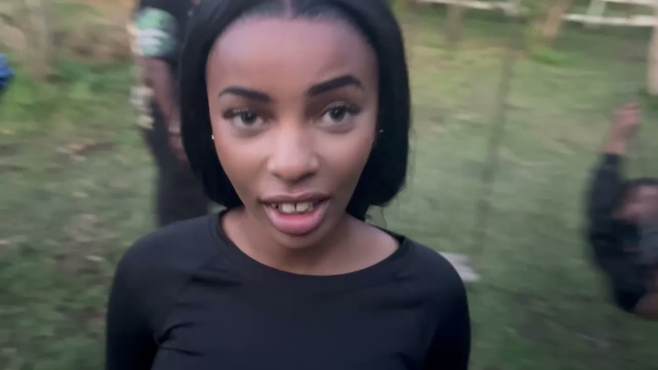 Senji Kicked Trap King Chrome in The Head But Damn She Fine