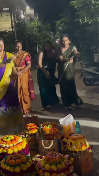 Bathukamma #ammavaru #dj #shrikrishnajanamashtami #dandiyanight #family #navratricelebration