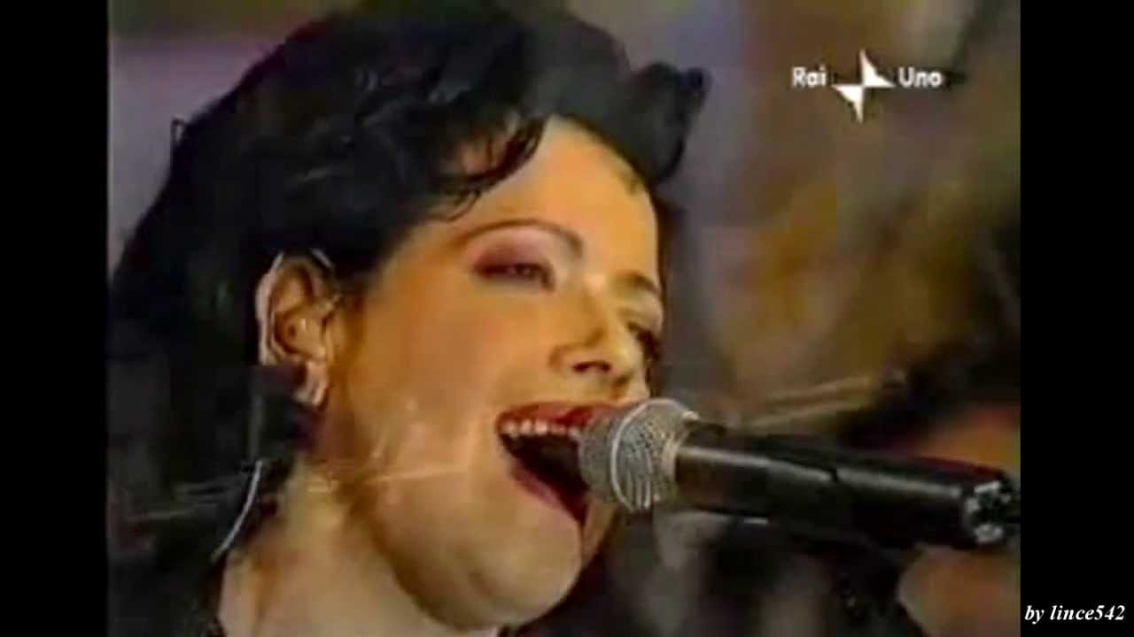 Antonella Ruggiero - "Lo Frate sole " live