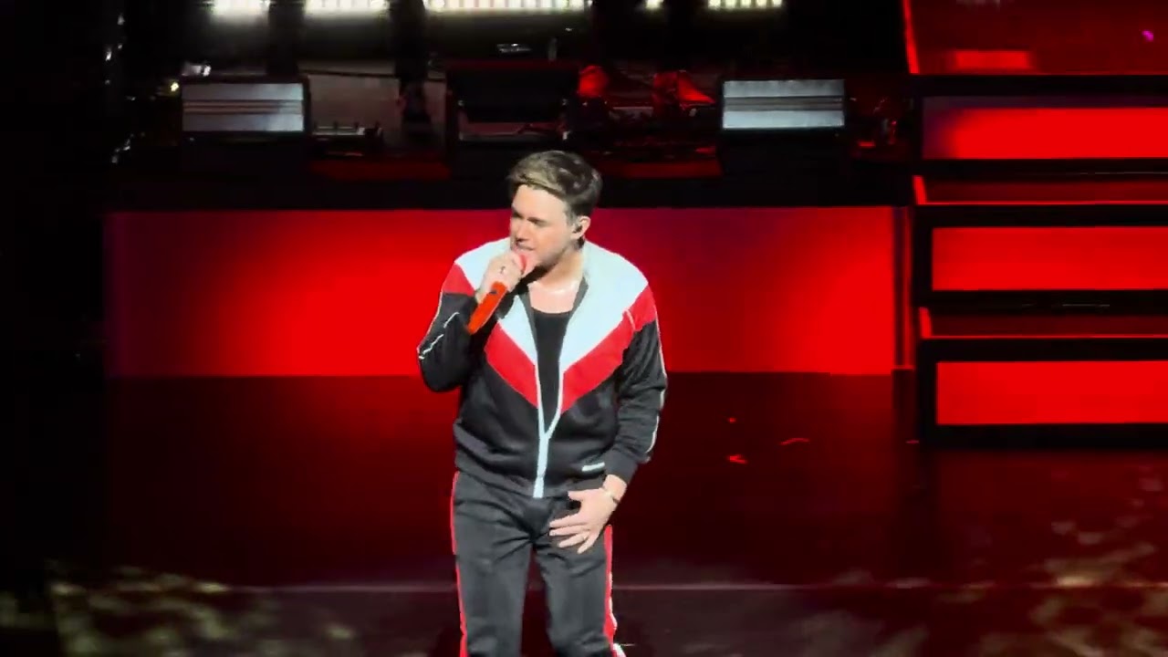 Bleeding Love - Jesse McCartney [All's Well Tour - New York 2024]