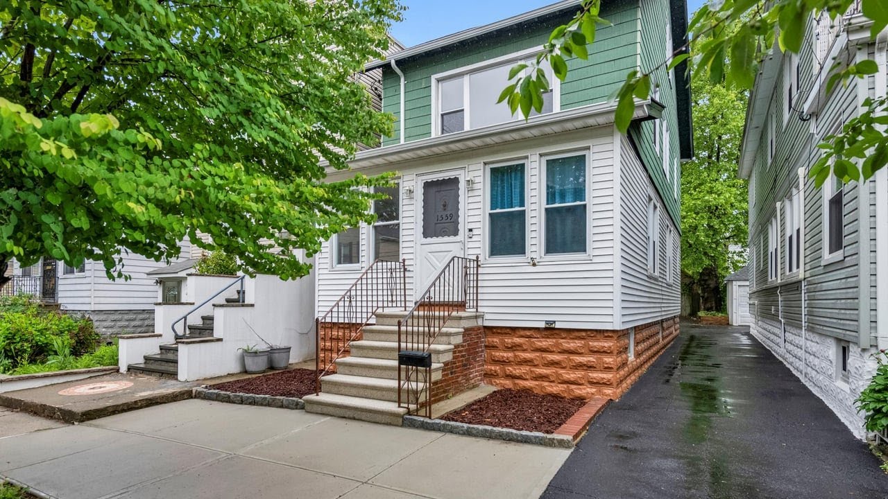 1559 Lurting Ave, Bronx, NY