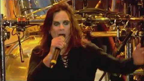 BLACK SABBATH - "War Pigs" (Live Video)