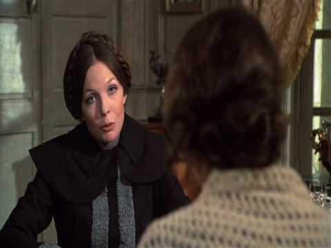 Diane keaton e altro personaggio discutono di amore e felicitÃ . Da "Amore e Guerra" ("Love and Death"), scritto e diretto da Woody Allen, nel 1975. Diritti riservati a RTP.