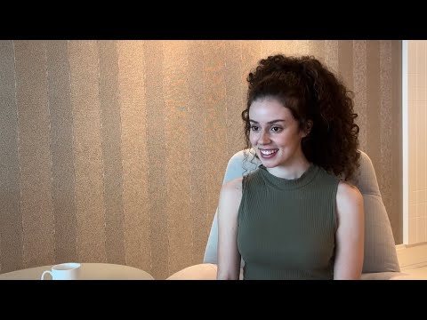 Fleabag vai à terapia - Cômico