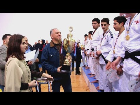 მარნეულში თენგიზ ნავერიანის სახელობის ჩემპიონატი გაიმართა