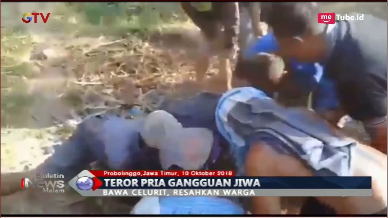 Begini Penangkapan Teror Orang Gila Yang Bawa Senjata Tajam Di