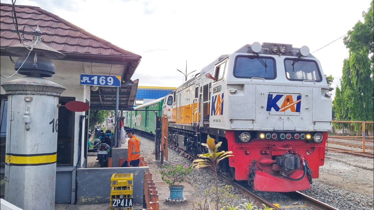 PERUBAHAN JALUR KERETA MEMBUAT ADANYA PEMBATASAN KECEPATAN !