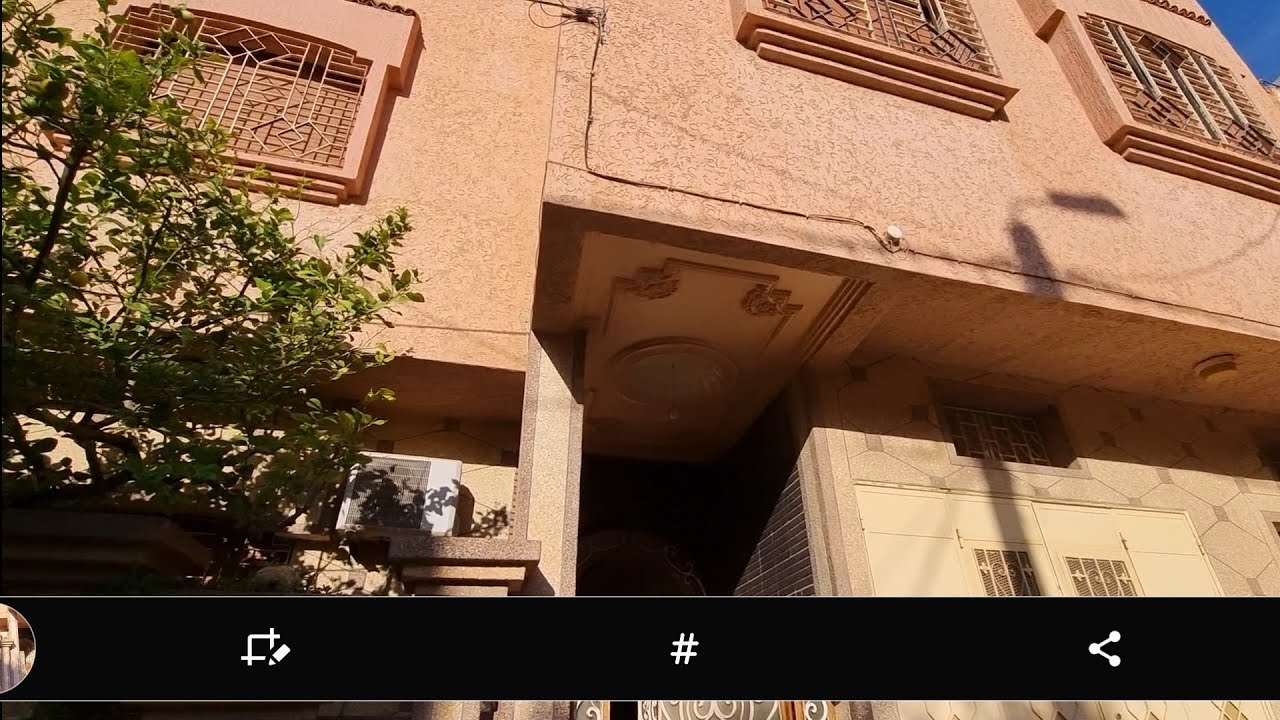 (تم البيع)منزل 🏨 مكون من طابقين ، بحي الزيتون،  موقع رائع جدا💯 وقريب من جميع المرافق،  ☎️ 0606972679