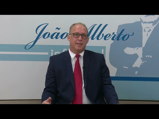 JOÃO ALBERTO INFORMAL ENTREVISTA O SECRETÁRIO DA SDS, ALESSANDRO CARVALHO