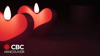 How to deal with the challenges of finding love while aging