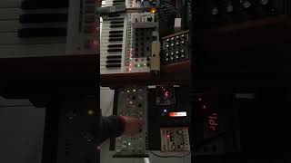 303style? Remix of My/Dark Energy -Ritm2- MoPhoX4 #electronicmusic #music #analogsynth #techno #akai