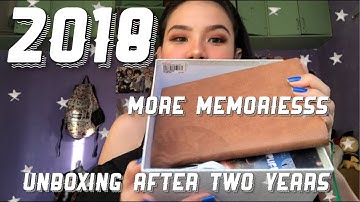 OPENING MY 2018 TIME CAPSULE/MEMORY BOX