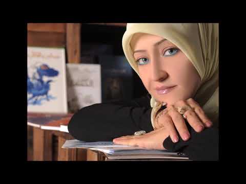 مناقشة عقيلة رباب لرسالتها الماجستير عن مسرح الط فل عند سناء الشعلان