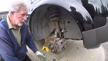 Saturn Vue 2003 VT25E Transmission Removal Part 5