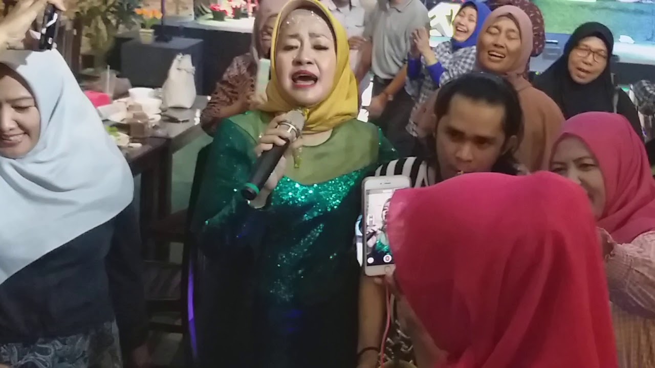ARIE KOESMIRAN - SETULUS HATIMU SEMURNI CINTAKU /Cipt.Is Haryanto - YouTube