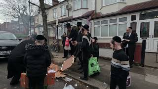 Biur Chametz in Stamford Hill, 1st April 2026