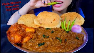 Eating Chole Bhature With Dum Aloo Hot Chilli Onion || Indian Street Food Eating show || Foodie JD