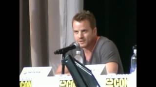 Ryan Kwanten and Robert Kazinsky talk shaving each other at Comic Con Details